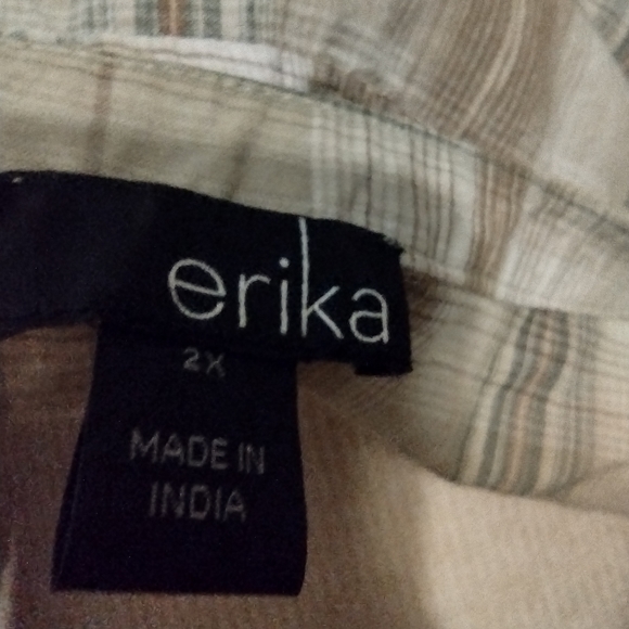 Ladies cute erika plaid top - Picture 5 of 5